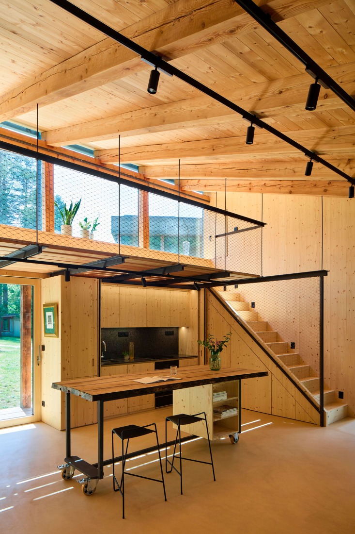 Casa Medník por Päivä architekti. Fotografía por Radek Úlehla.