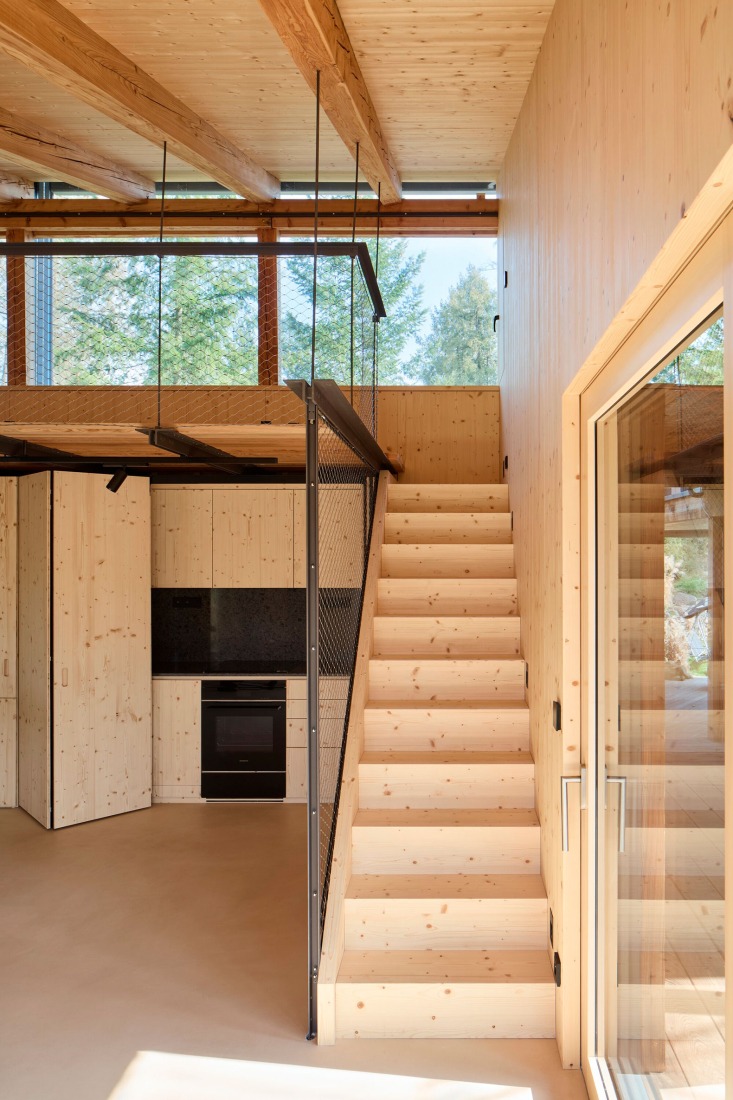 Casa Medník por Päivä architekti. Fotografía por Radek Úlehla.