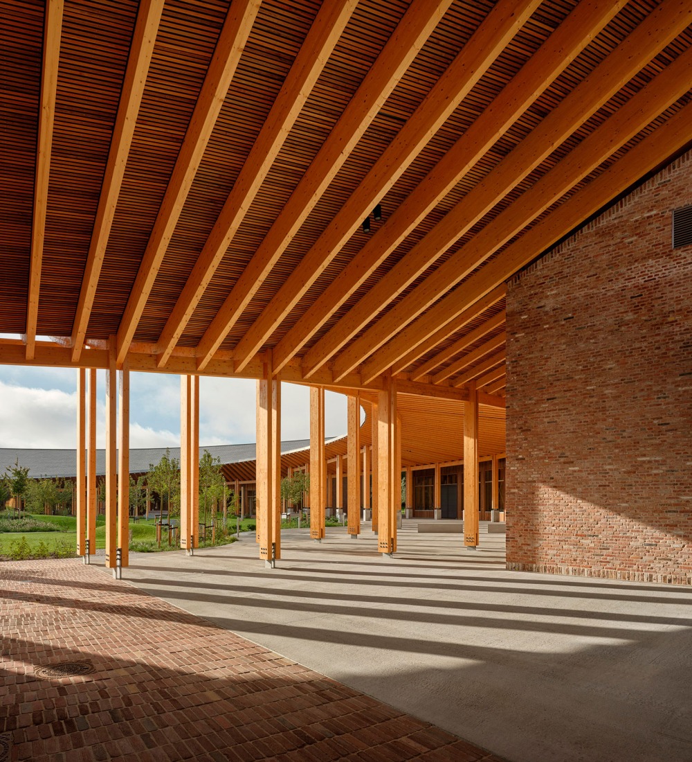Dorte Mandrup, un espacio para futuros artesanos en Crafts College. Fotografía por Adam Mørk.