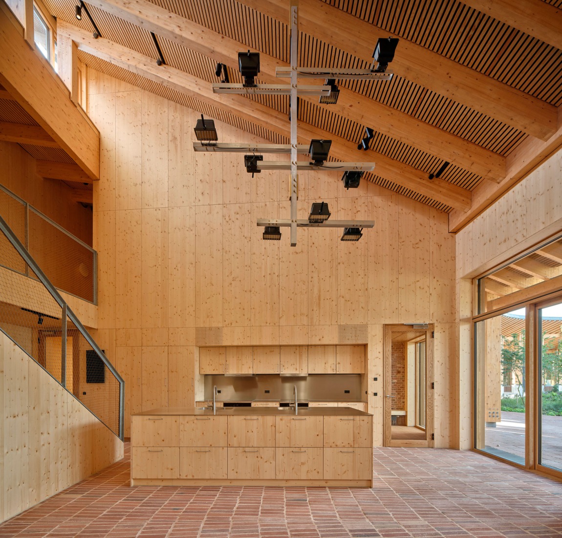 Dorte Mandrup, un espacio para futuros artesanos en Crafts College. Fotografía por Adam Mørk.