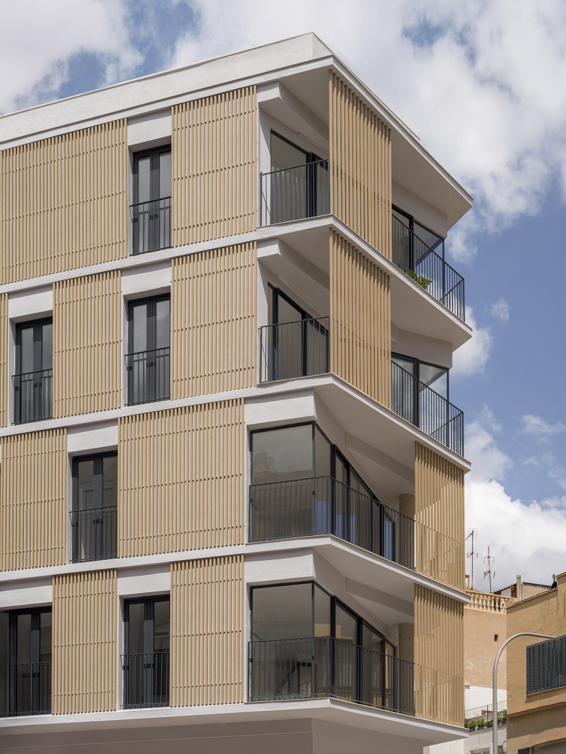 Foners, diez viviendas en Palma de Mallorca por gon architects. Fotografía por Imagen Subliminal (Rocío Romero + Miguel de Guzmán).