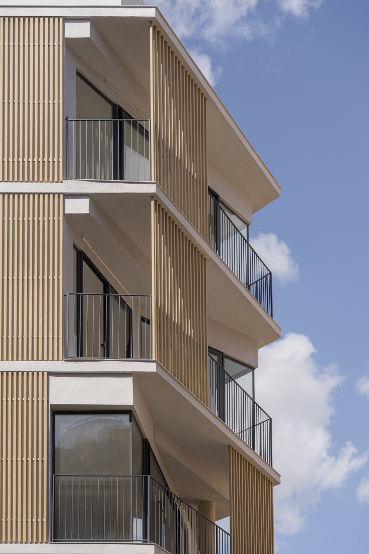 Foners, diez viviendas en Palma de Mallorca por gon architects. Fotografía por Imagen Subliminal (Rocío Romero + Miguel de Guzmán).