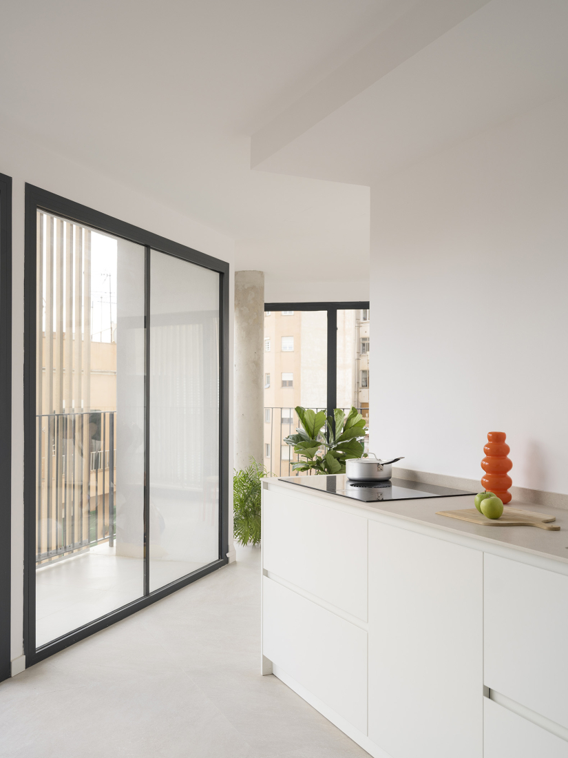 Foners, diez viviendas en Palma de Mallorca por gon architects. Fotografía por Imagen Subliminal (Rocío Romero + Miguel de Guzmán).