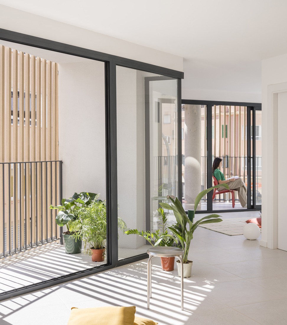 Foners, diez viviendas en Palma de Mallorca por gon architects. Fotografía por Imagen Subliminal (Rocío Romero + Miguel de Guzmán).