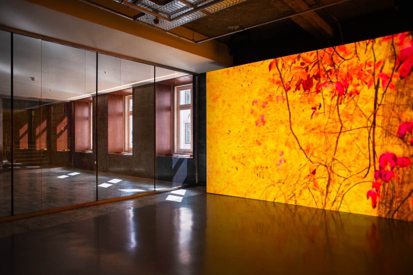 Exposición SPECTRES. Trienal de Arquitectura de Lisboa. Fotografía por Fiat Lux Experience. Imagen cortesía de la 7.ª Trienal de Arquitectura de Lisboa.