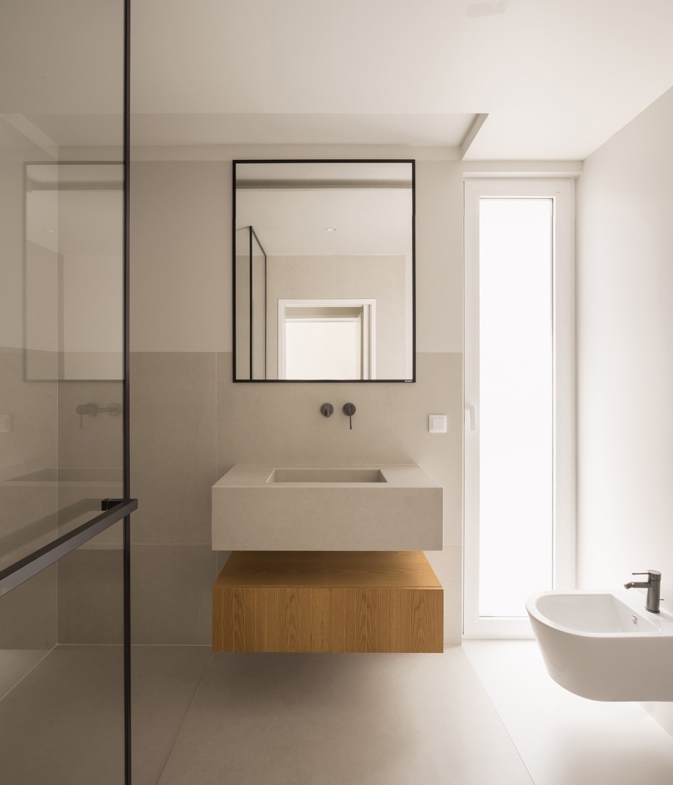 Verdizela House by Estúdio AMATAM. Photograph by Garcês.