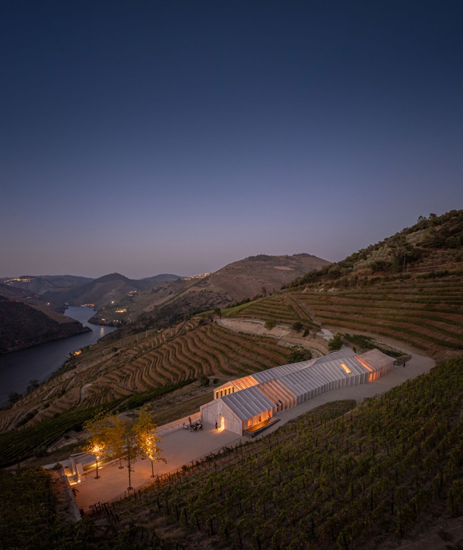Wine Cellar of the Quinta de Adorigo by Atelier Sérgio Rebelo. Photograph by Fernando Guerra.