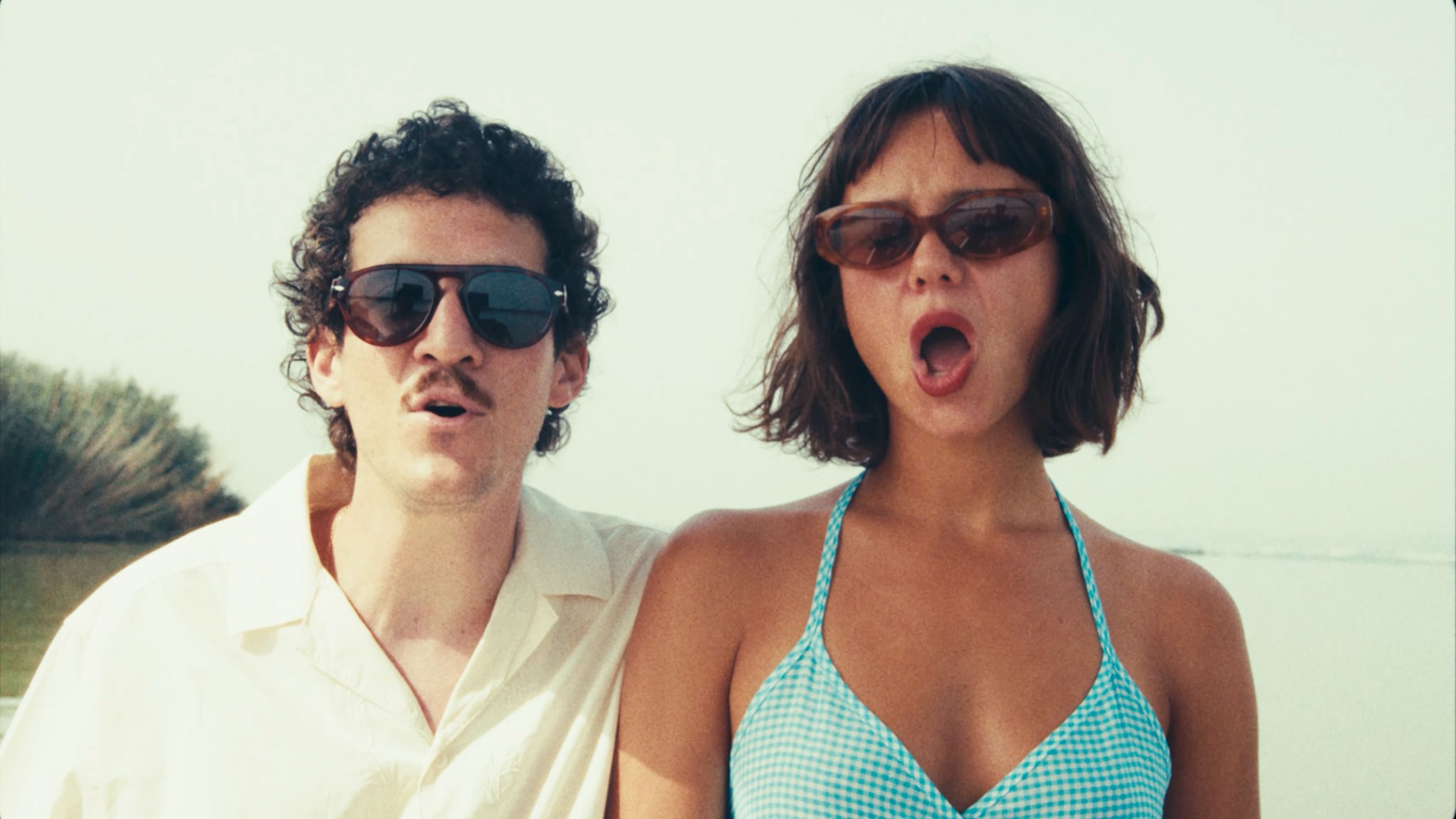 «Mi Amor» por Colectivo Da Silva y Anouck The Band.