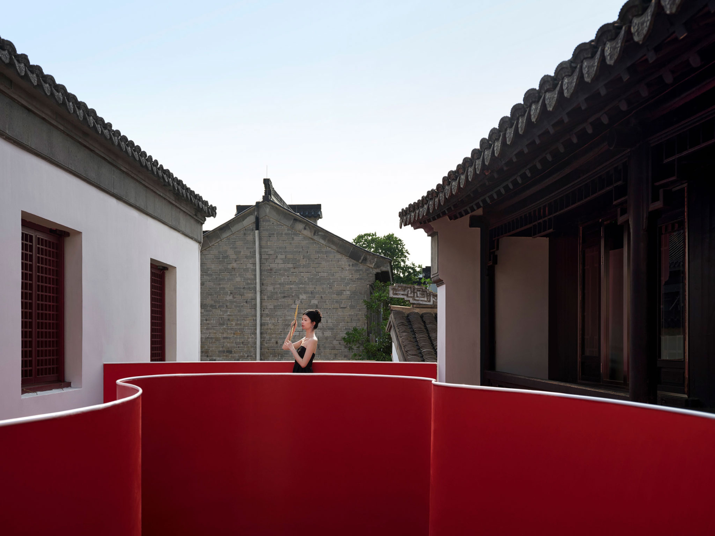 Big Red Crayfish by Dayi Design. Photograph by Cong Lin.