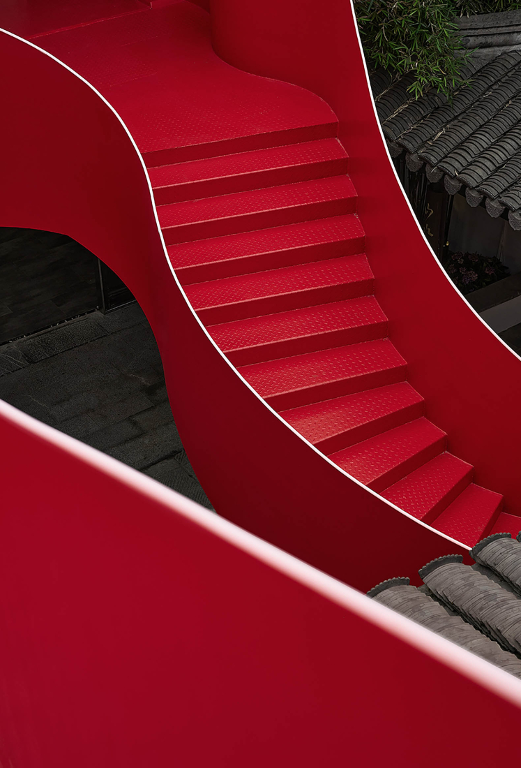 Big Red Crayfish by Dayi Design. Photograph by Cong Lin.