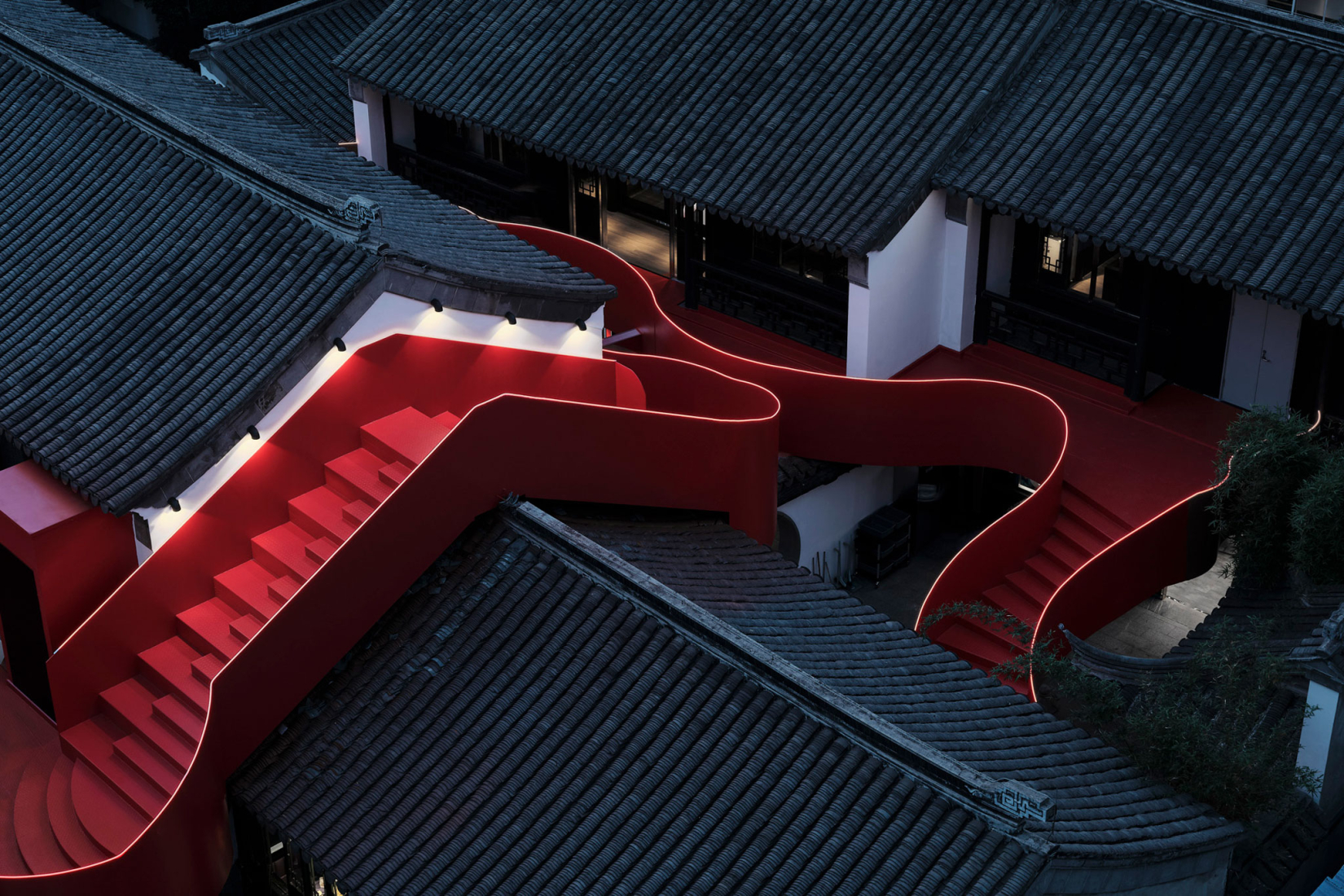 Big Red Crayfish by Dayi Design. Photograph by Cong Lin.