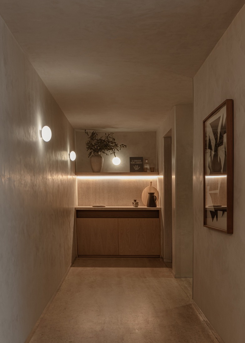 Edgar Allan Poe by De Rungs Arquitectos + Firmaa. Photograph by Ariadna Polo. 