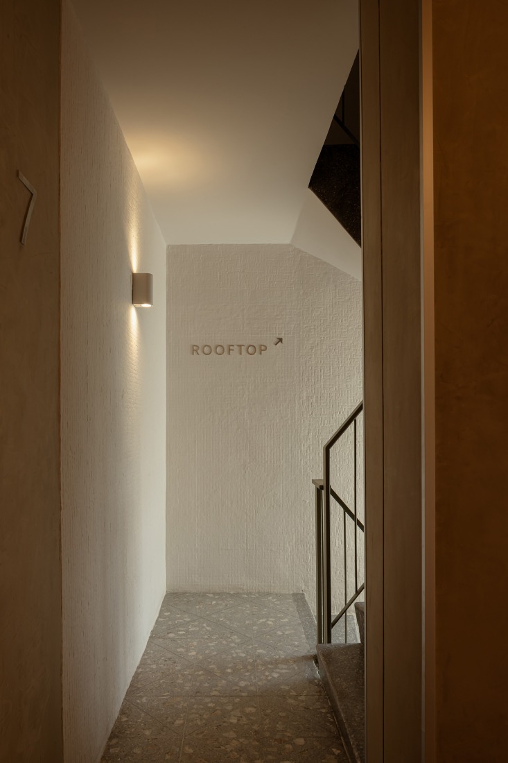 Edgar Allan Poe by De Rungs Arquitectos + Firmaa. Photograph by Ariadna Polo. 