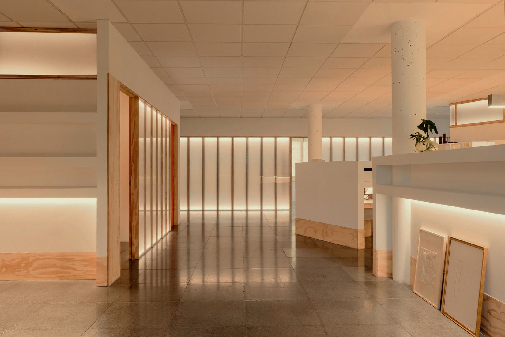 Tini HQ por delaVegaCanolasso. Fotografía por Paco Marín.