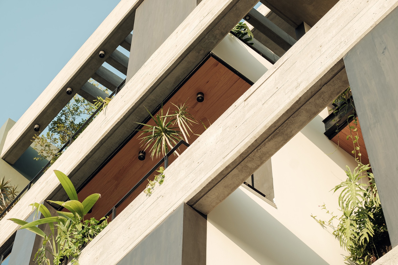 Torre 2271 por Di Frenna Arquitectos. Fotografía por Lorena Darquea.