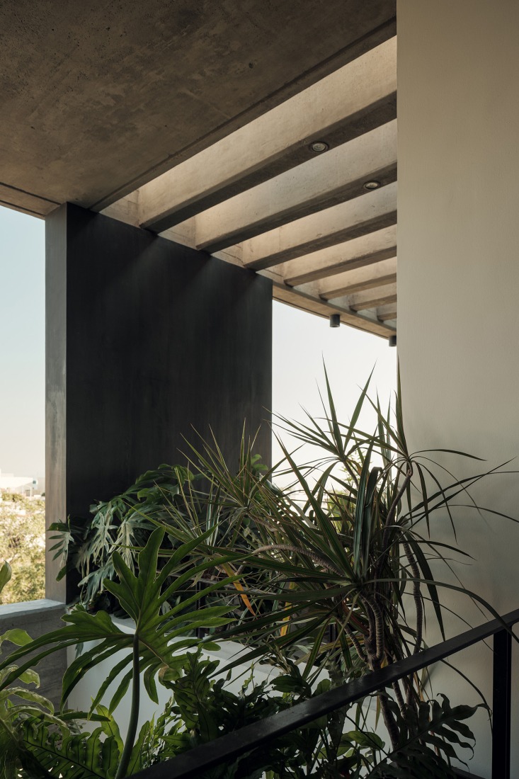 Torre 2271 por Di Frenna Arquitectos. Fotografía por Lorena Darquea.