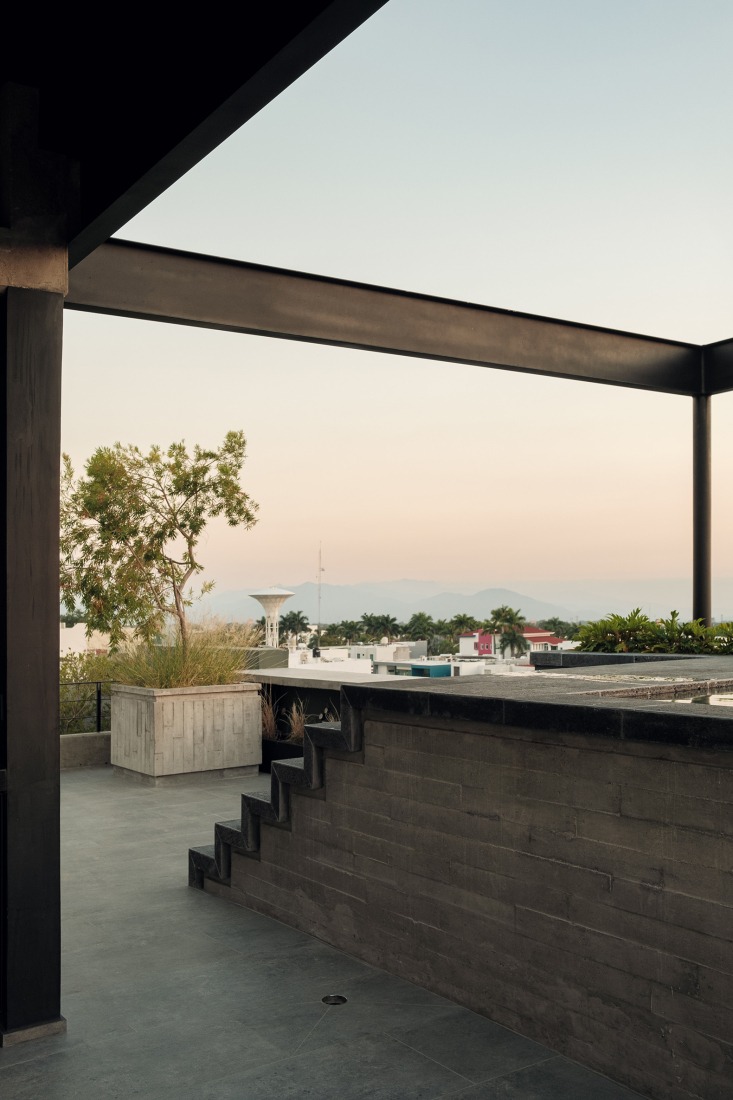 Torre 2271 por Di Frenna Arquitectos. Fotografía por Lorena Darquea.