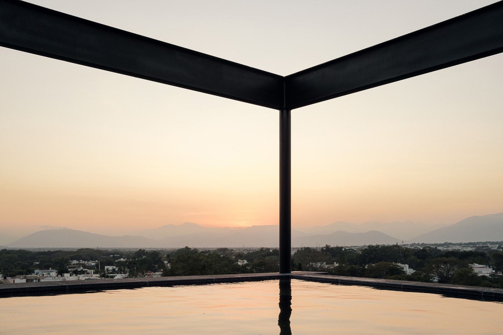 Torre 2271 por Di Frenna Arquitectos. Fotografía por Lorena Darquea.