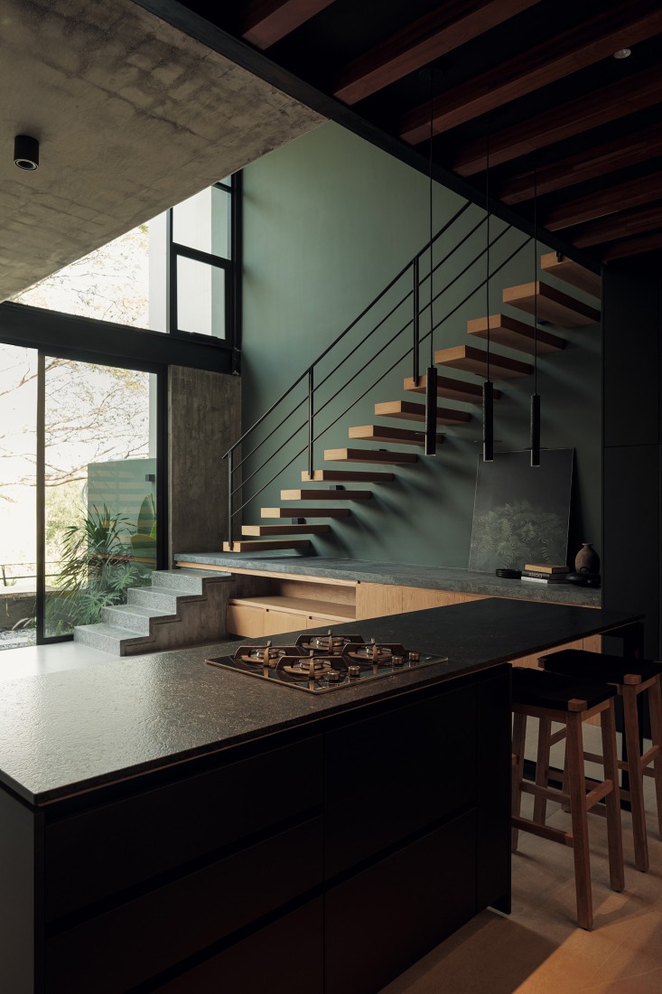 Torre 2271 por Di Frenna Arquitectos. Fotografía por Lorena Darquea.