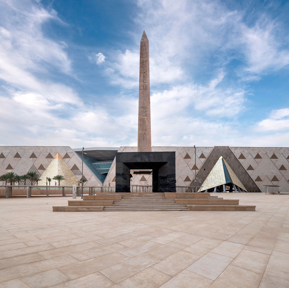 Gran Museo Egipcio por Heneghan Peng Architects. Fotografía por Iwan Baan.