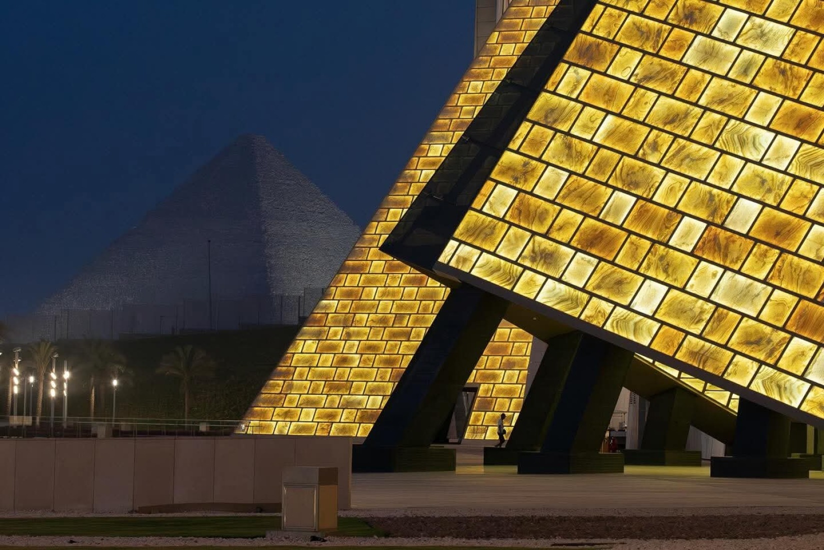 Maqueta. Gran Museo Egipcio por Heneghan Peng Architects.