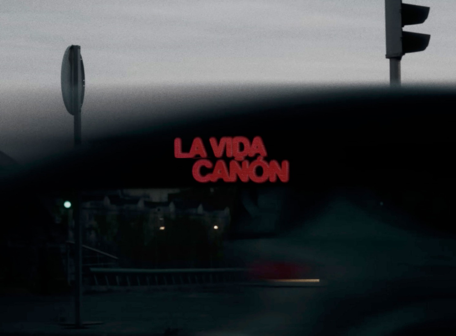 "La Vida Cañón" by Alcalá Norte.