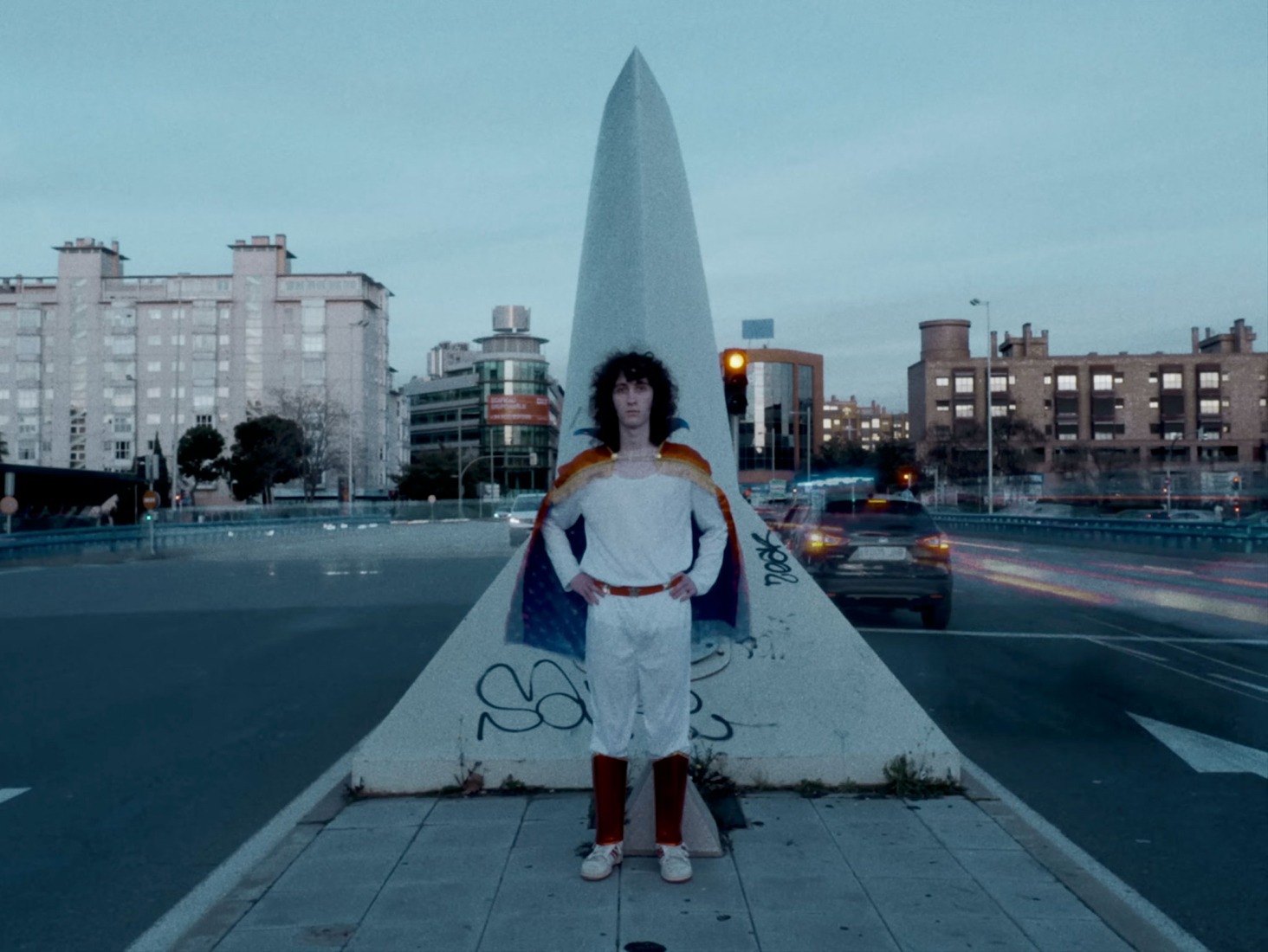 "La Vida Cañón" by Alcalá Norte.