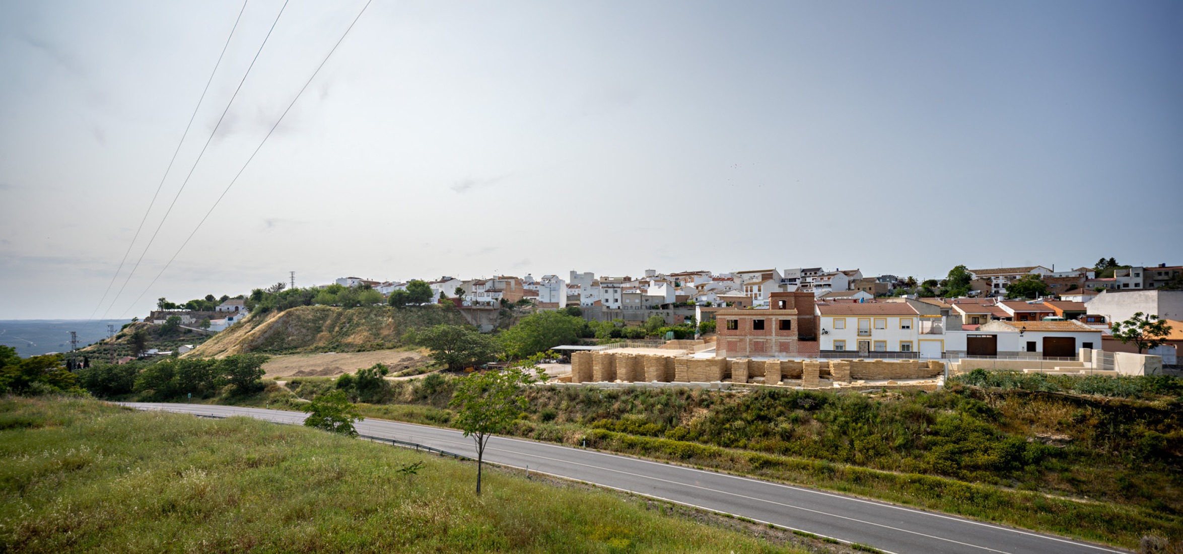 Rehabilitation and enhancement of the Roman Amphitheater of Obulco by Pablo Manuel Millán Millán. Photography by Javier Callejas Sevilla.
