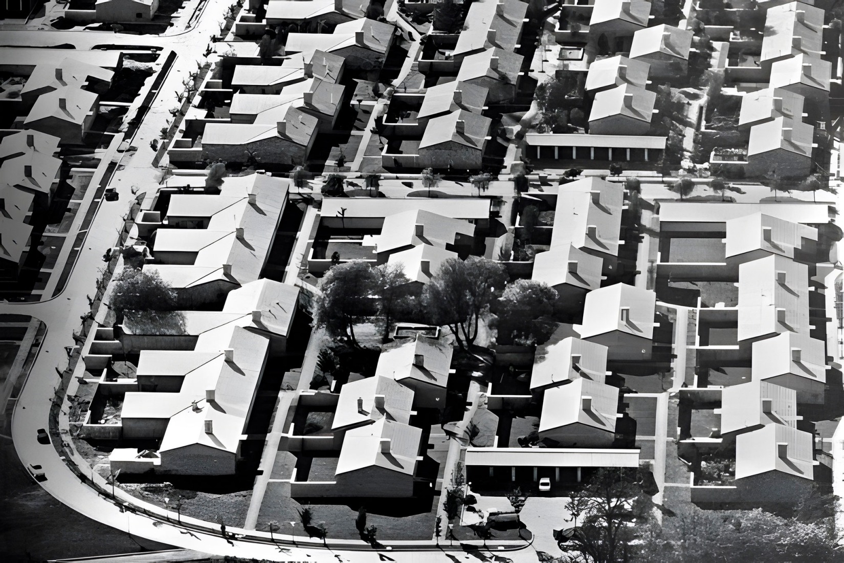 Previous state. House under the poplars by OFIS arhitekti. 