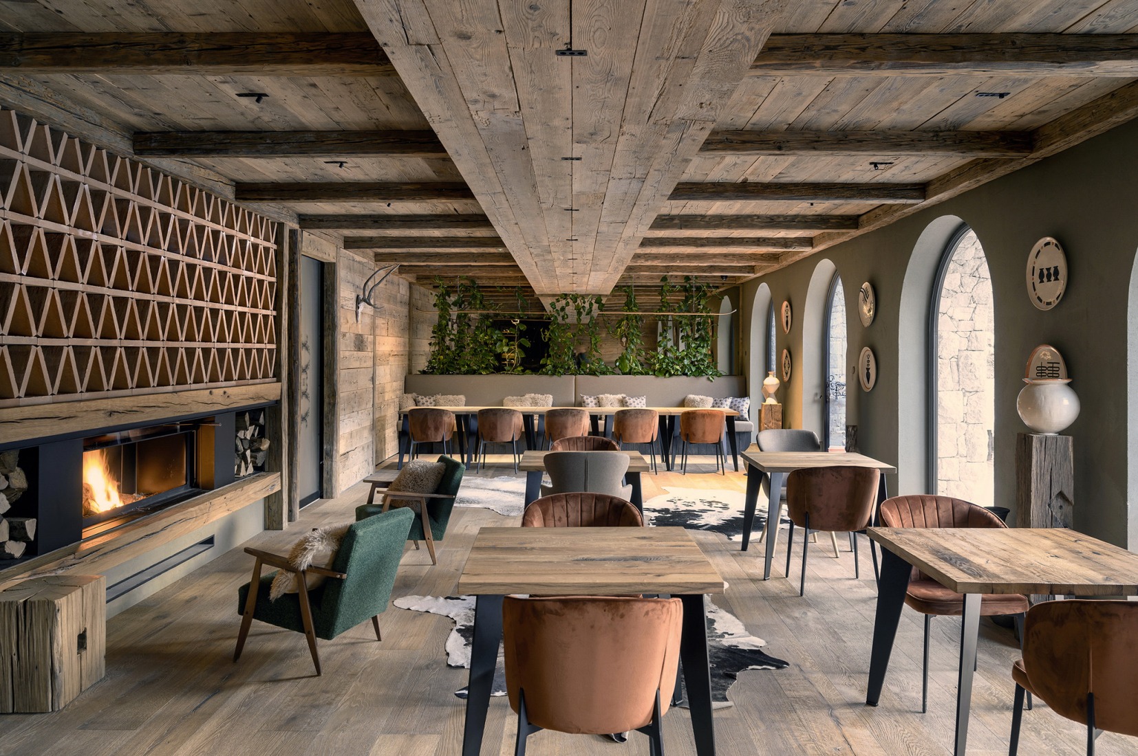 Vila Muhr by OFIS arhitekti. Photograph by Miran Kambič.