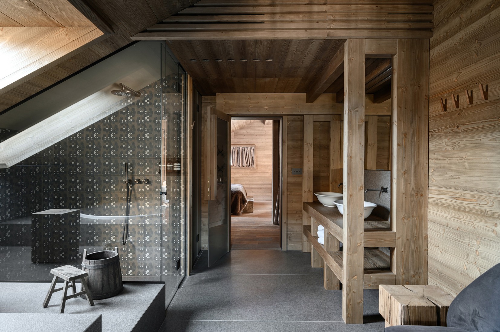 Vila Muhr by OFIS arhitekti. Photograph by Miran Kambič.