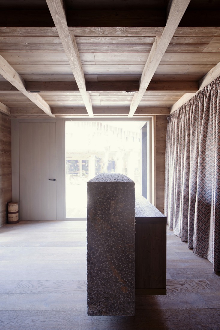 Vila Muhr by OFIS arhitekti. Photograph by Andrej Gregoric.