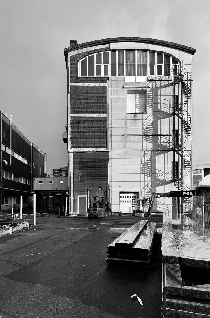 Fotografía de archivo. «Niemeyer» por Studioninedots. Imagen cortesía de Studioninedots.