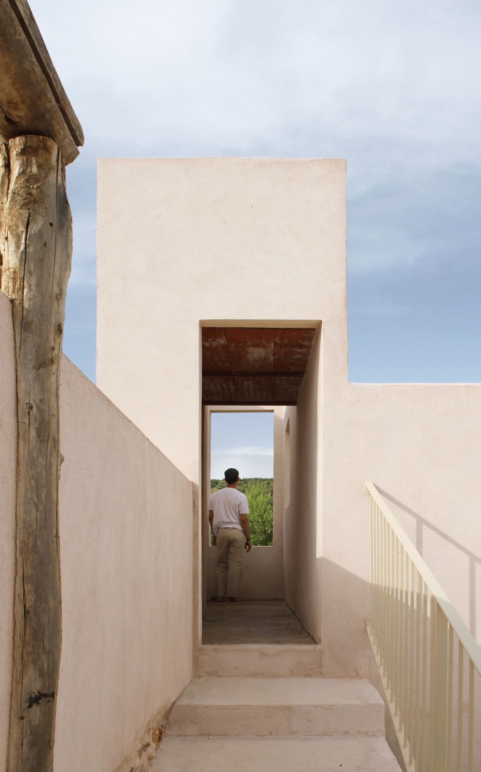 Emptied House by estudio veintidós. Photograph by estudio veintidós.