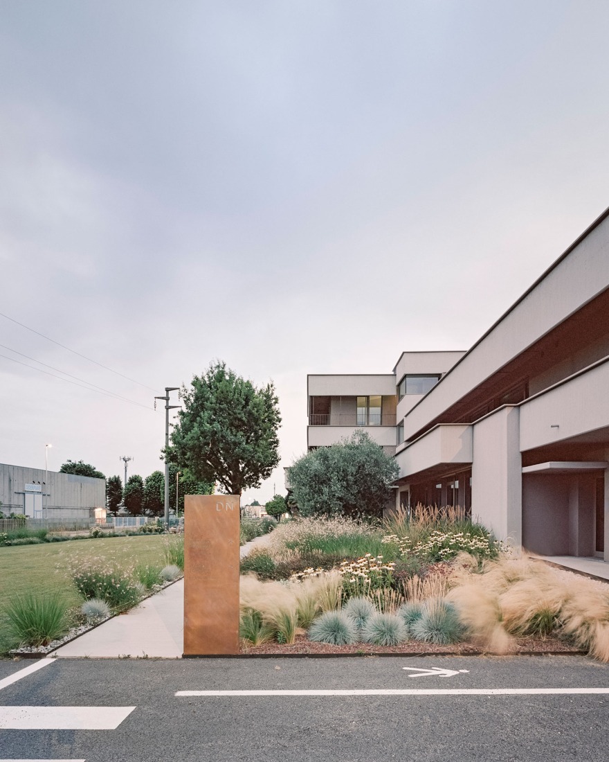 Renovación industrial para Dante Negro. Fotografía por Aldo Amoretti.