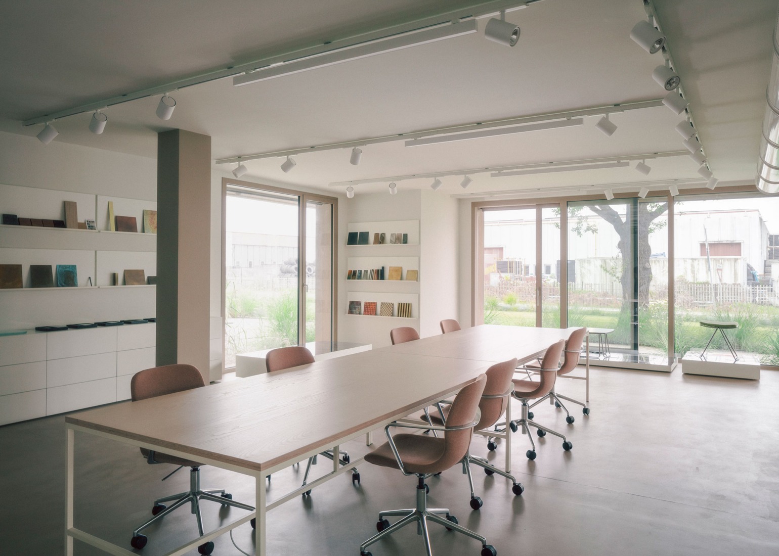 Renovación industrial para Dante Negro. Fotografía por Aldo Amoretti.