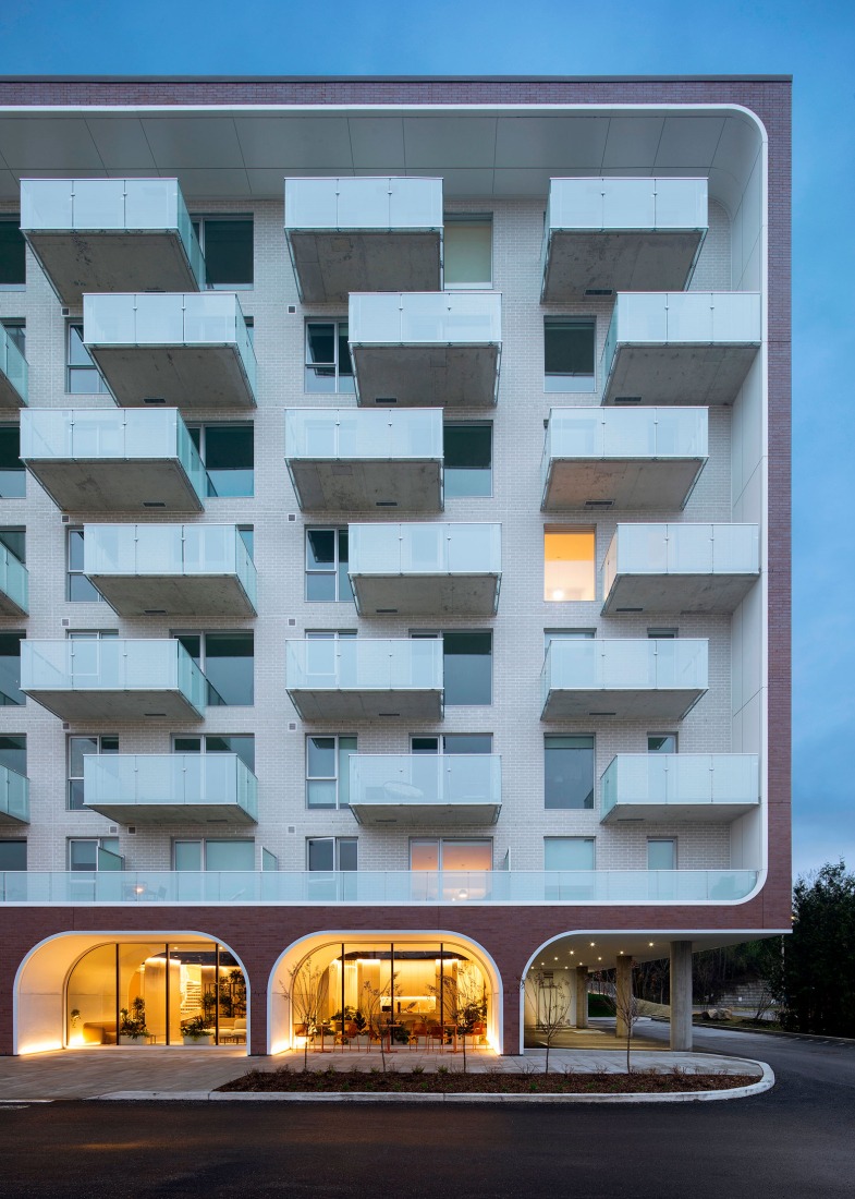 Mellem Les Trembles by ACDF architecture. Photograph by Adrien Williams.