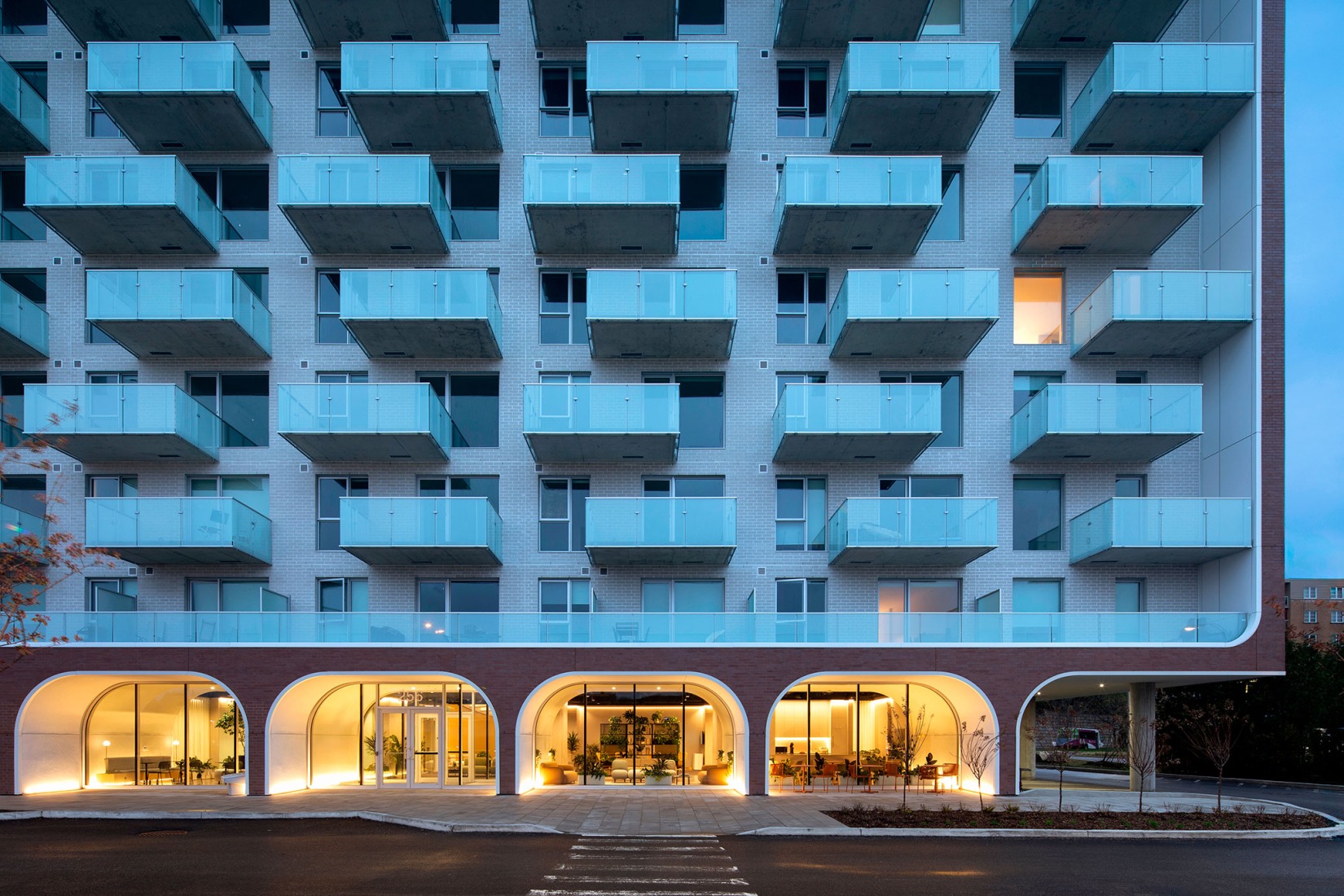 Mellem Les Trembles by ACDF architecture. Photograph by Adrien Williams.