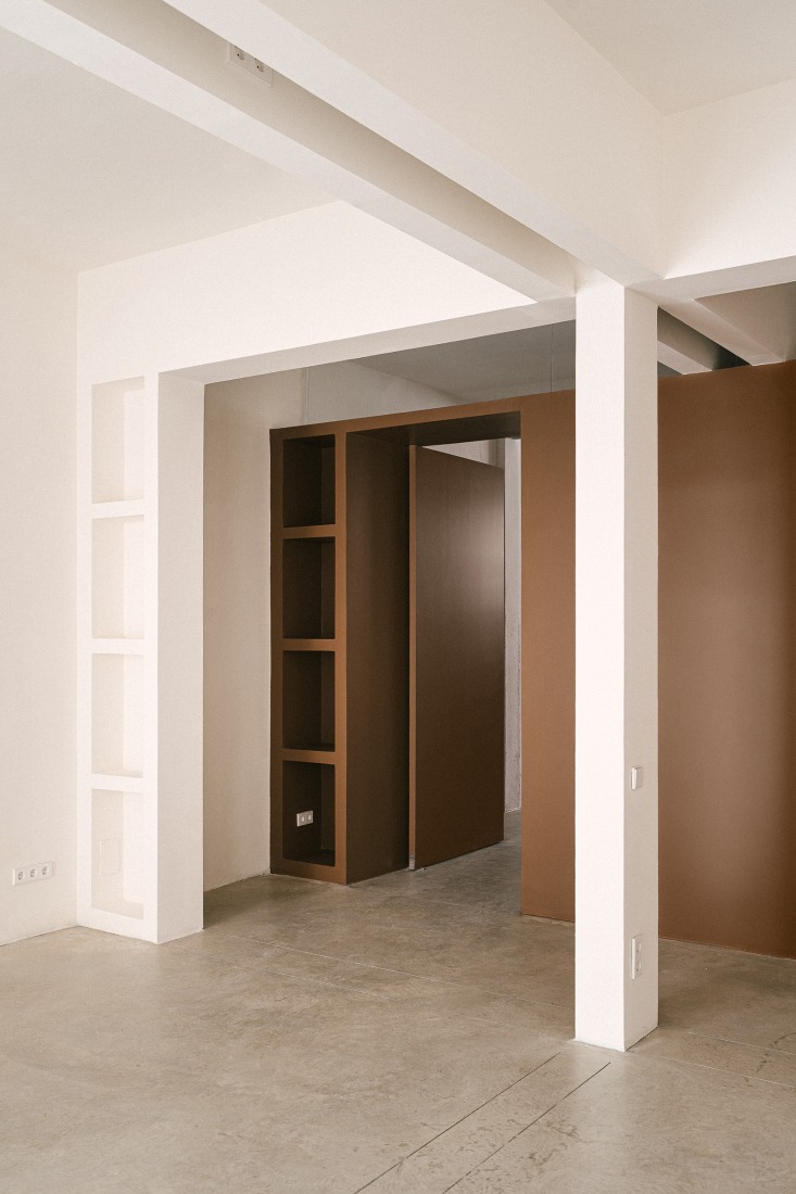 DRZ, an industrial building rehabilitated by ba-rro. Photograph by Maru Serrano.