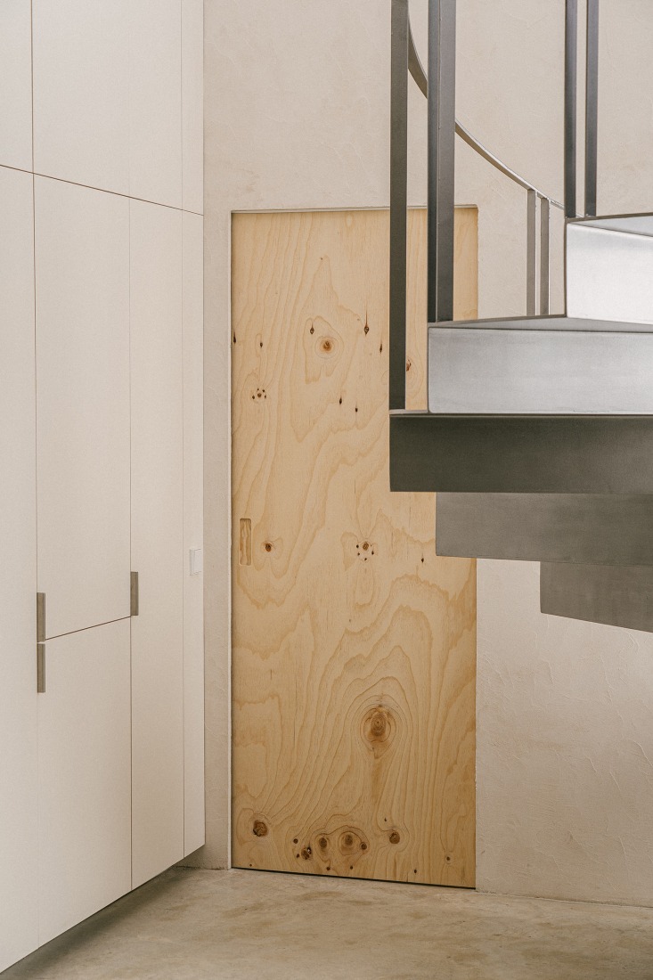 DRZ, an industrial building rehabilitated by ba-rro. Photograph by Maru Serrano.