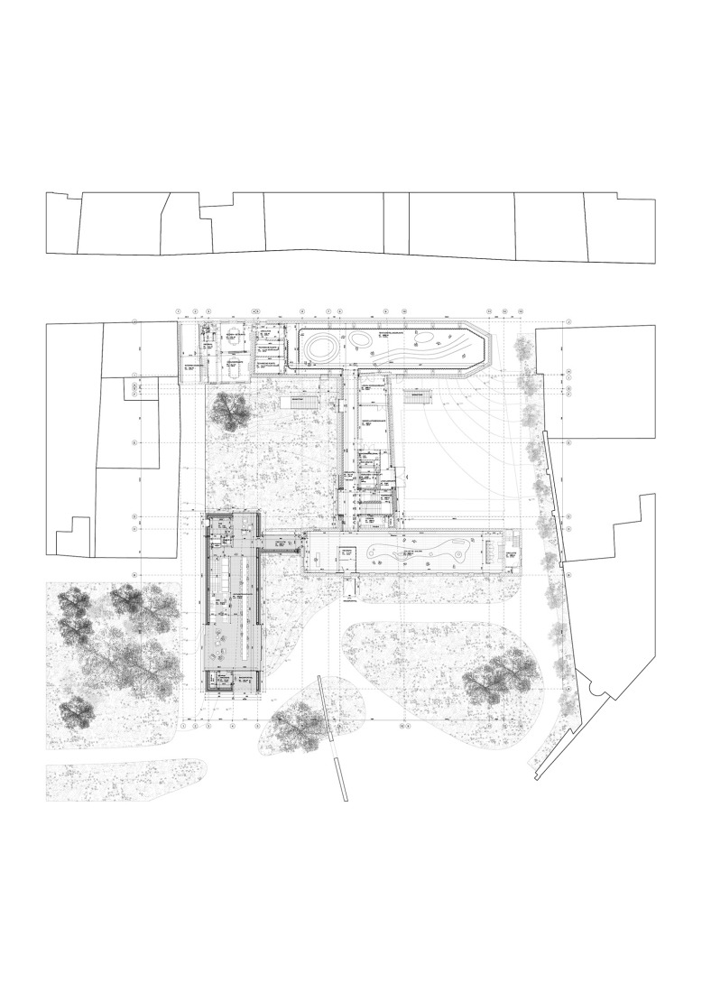 Plano de planta baja. Nuevo museo de artes visuales Abby Kortrijk por Barozzi Veiga + Tab Architects.