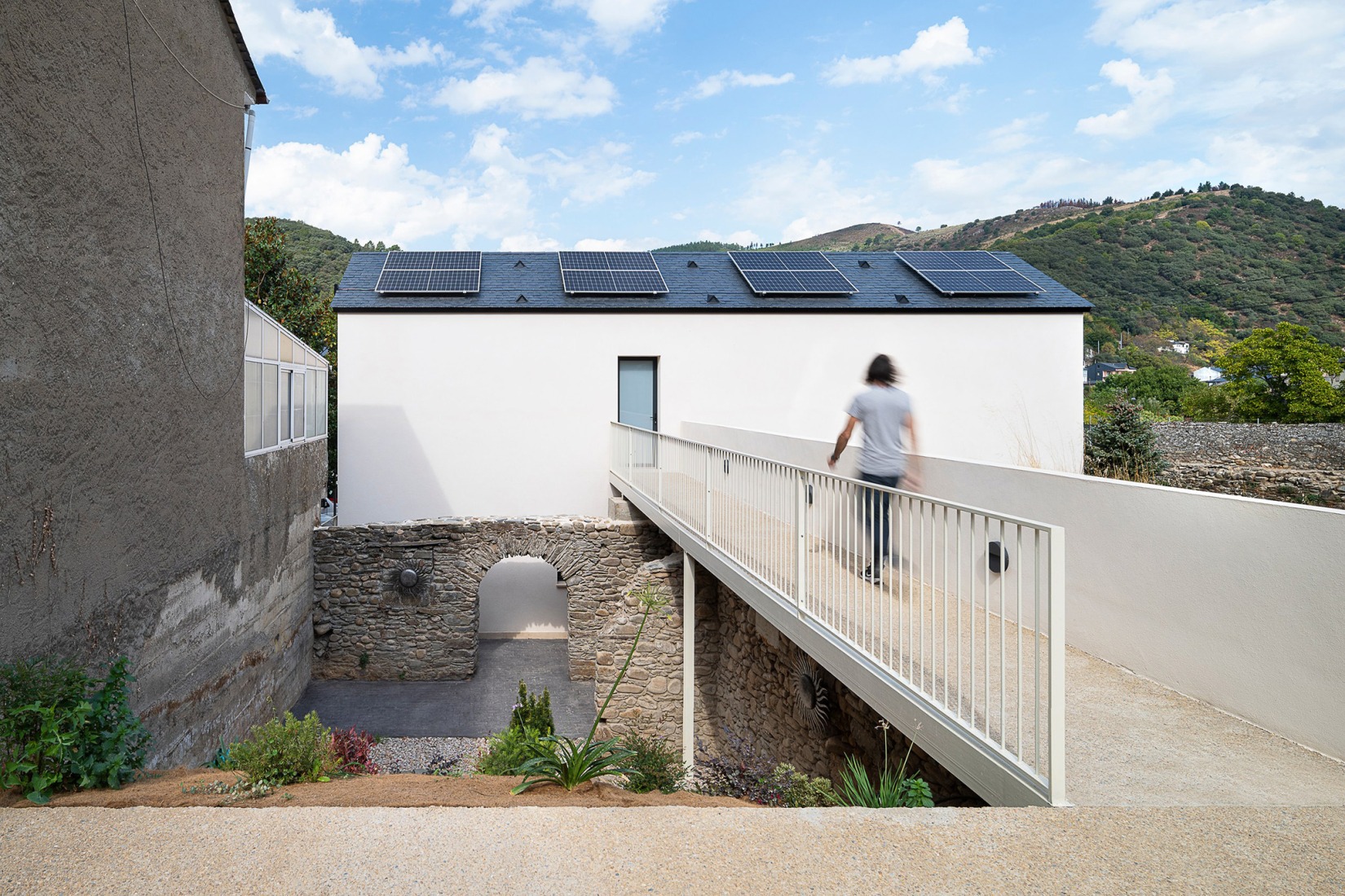 Casa CL por Estudio Arquitectura Hago. Fotografía por Gabriel Gallego.
