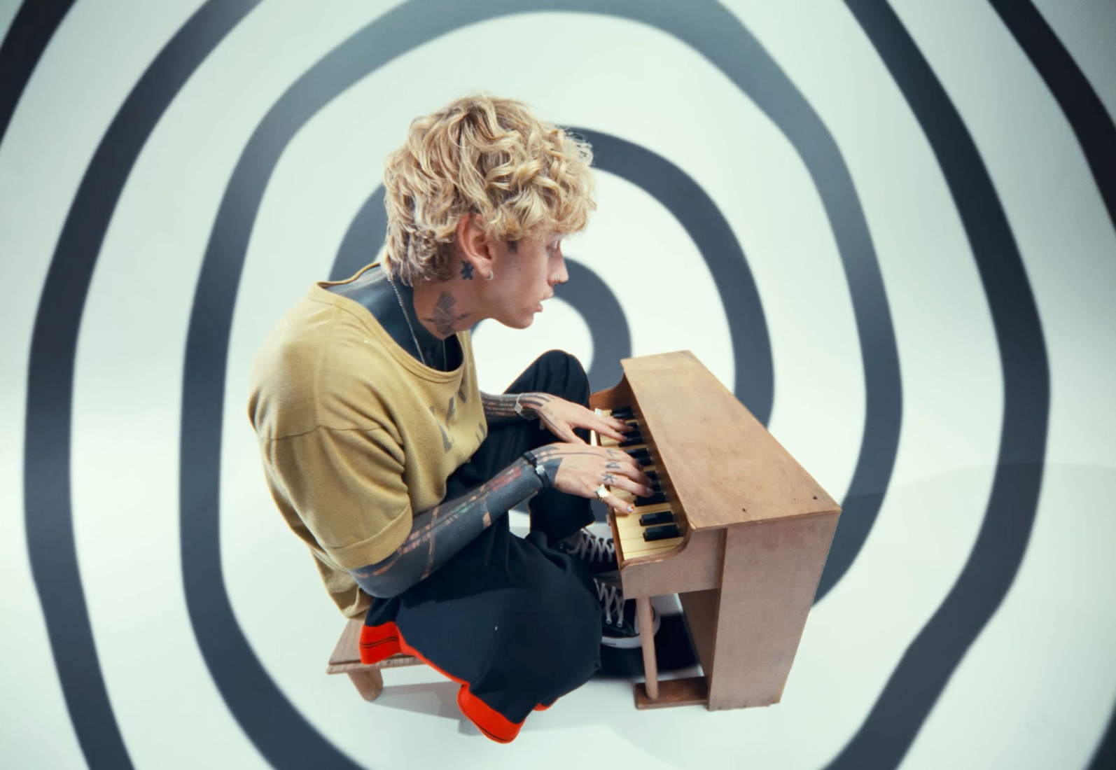 "miss sunshine" by mgk.