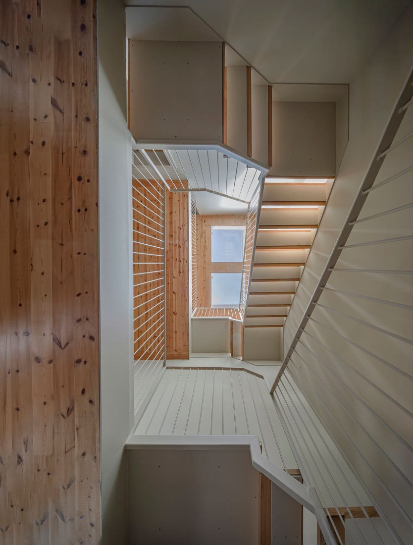 Tiana Hills by Sau taller d'Arquitectura. Photograph by Andrés Flajszer.