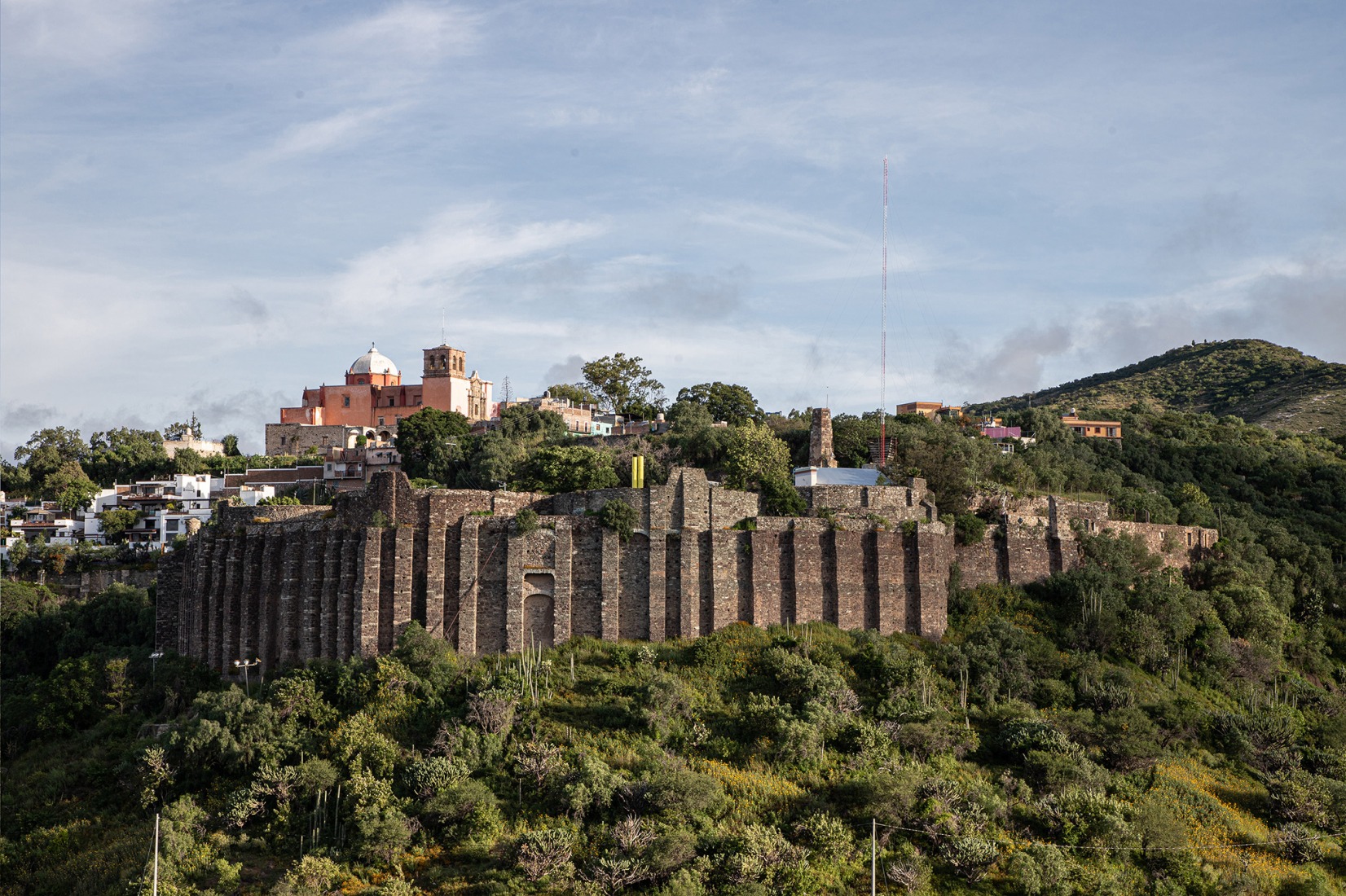 Urban Telescopes by 3ME Arquitectura. Photograph by Jorge Succar.