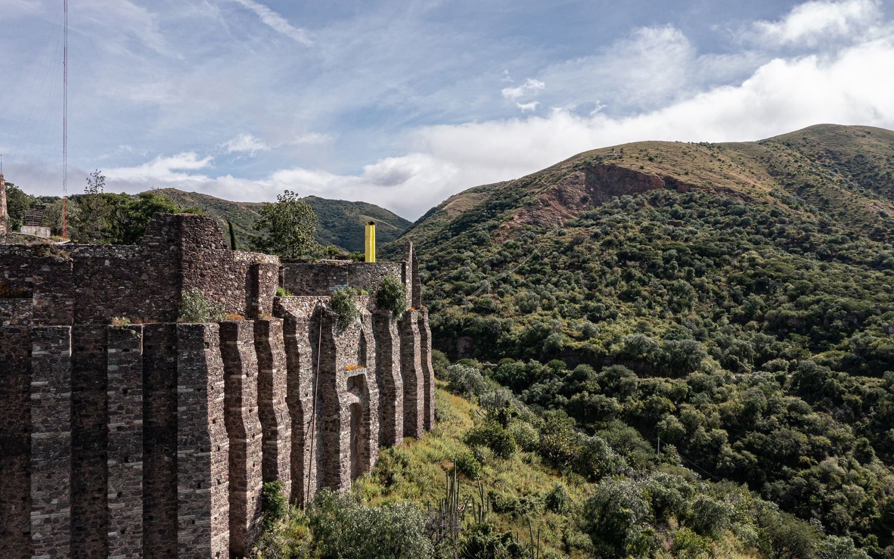Urban Telescopes by 3ME Arquitectura. Photograph by Jorge Succar.