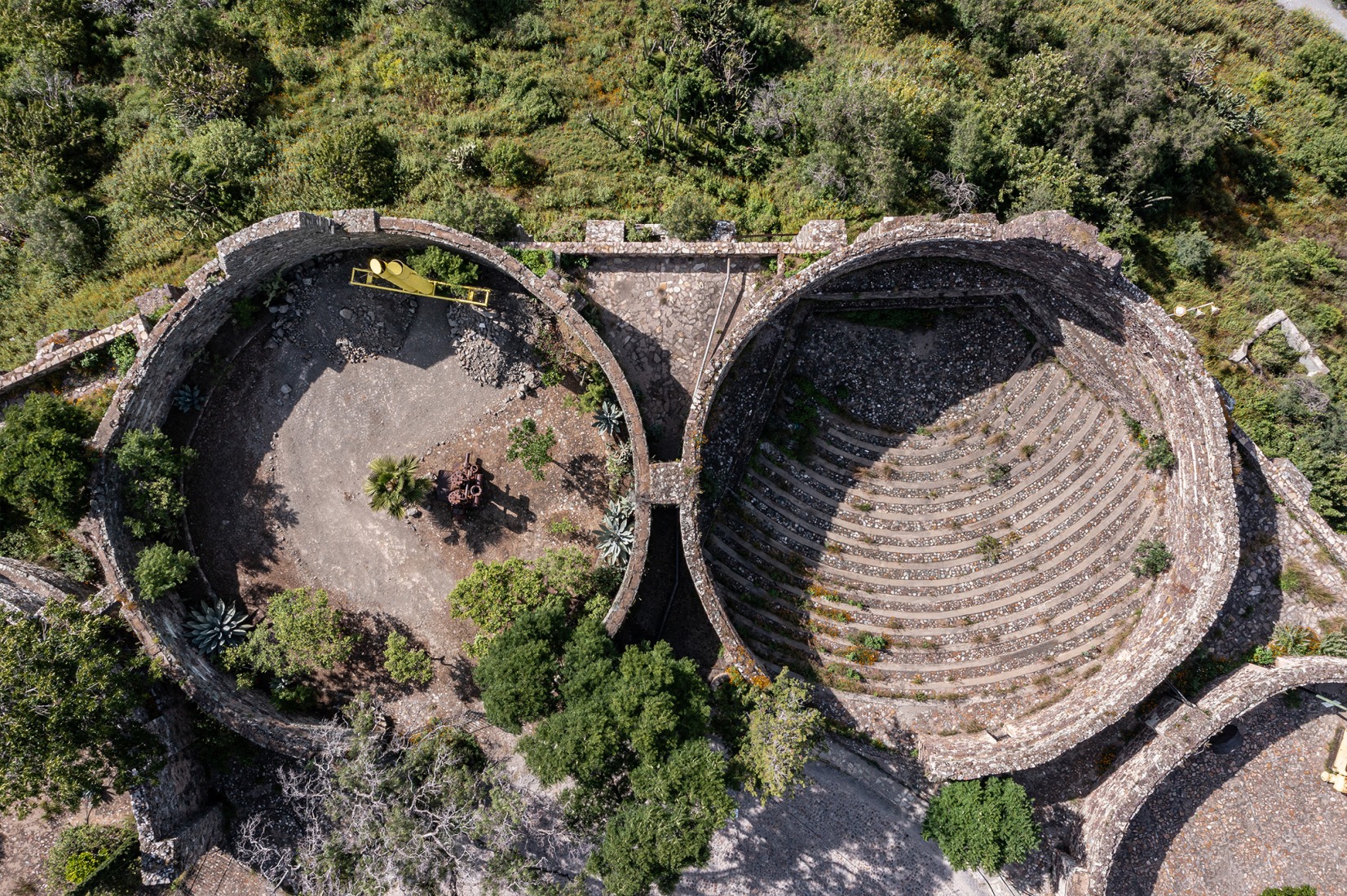 Urban Telescopes by 3ME Arquitectura. Photograph by Jorge Succar.