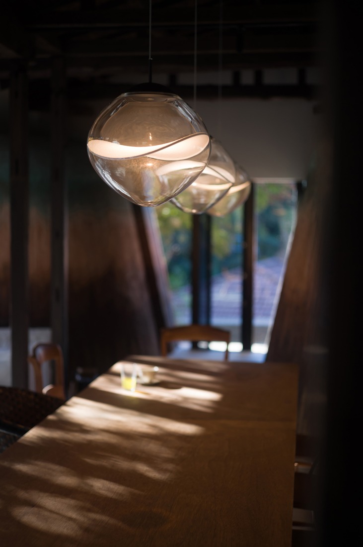 Haniyasu House by AATISMO. Photograph by Shinya Sato.