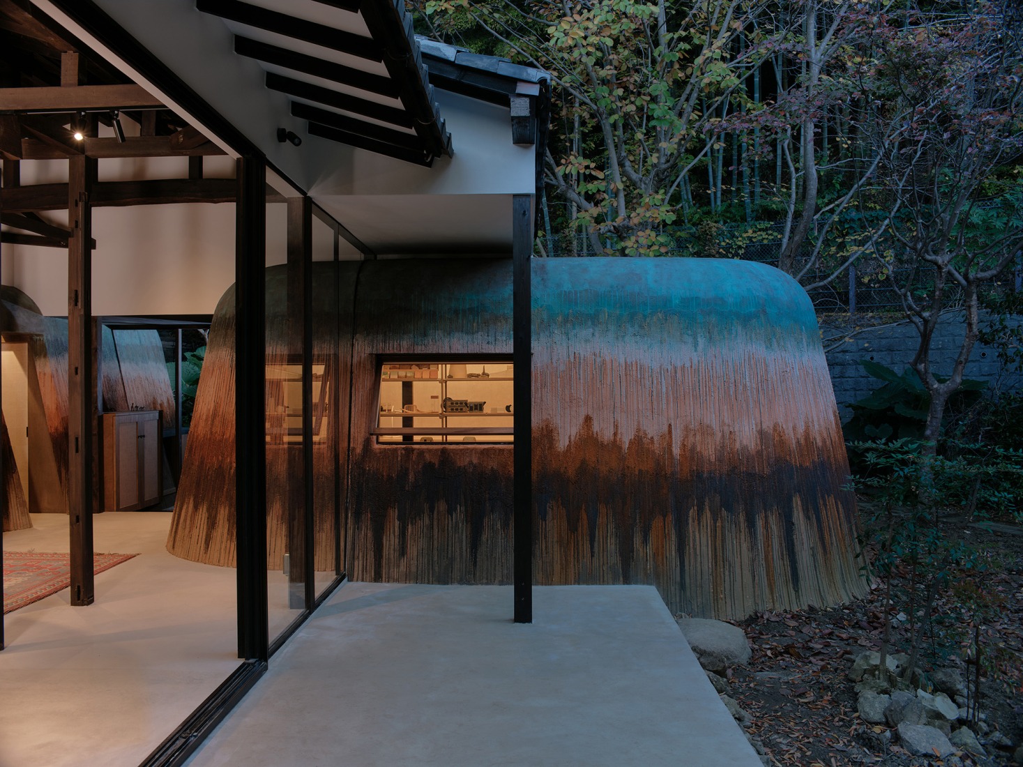 Haniyasu House by AATISMO. Photograph by Shinya Sato.