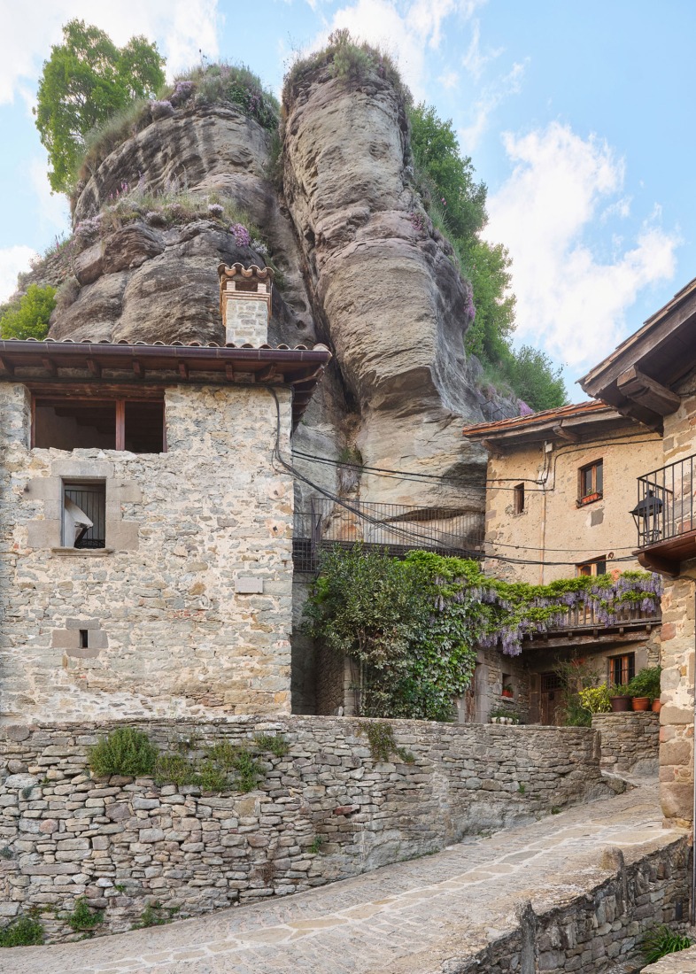 «Can Saltiri» por Carles Enrich Studio. Fotografía por Adrià Goula.